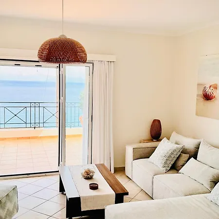 Vilă Dimitra - Amazing Sea View Poros (Kefalonia)